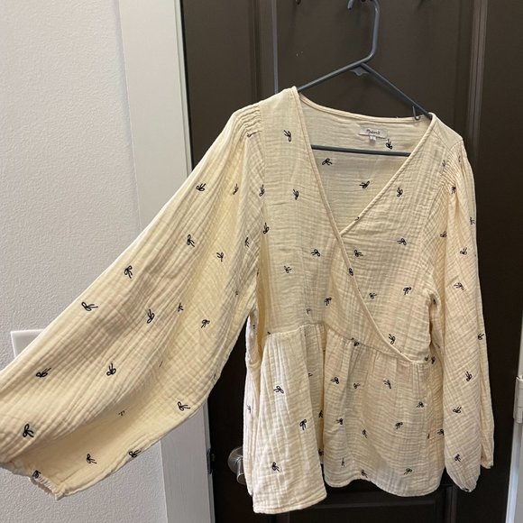 Madewell Bow Blouse - Picture 3 of 5